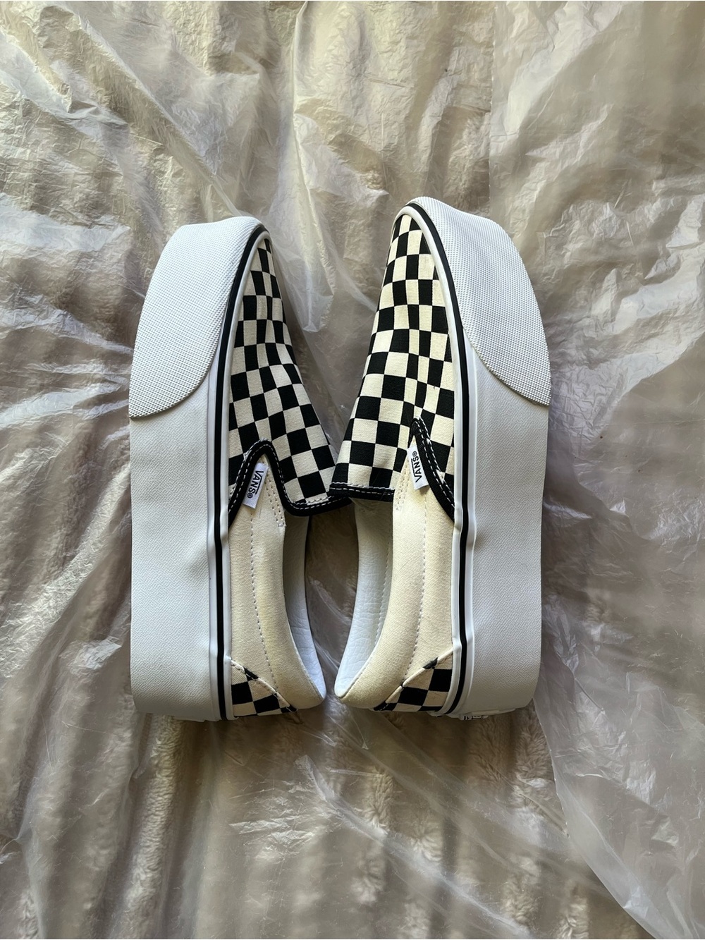 NEVER WORN PLATFORM Vans Checkerboard Slip-On Sneakers - Black & White - Picture 2 of 5